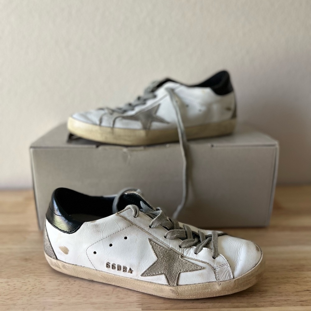 Golden Goose Sneakers